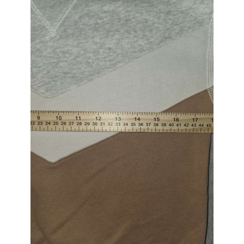 Abercrombie & Fitch Chevron Colorblock Size S Gray White Brown Crewneck... - Picture 5 of 8